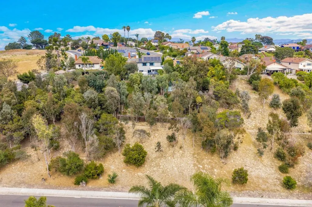 https://cdn.realtyfeed.com/cdn/127/306716498/042dacc5627595412904b6df256b7464.webp