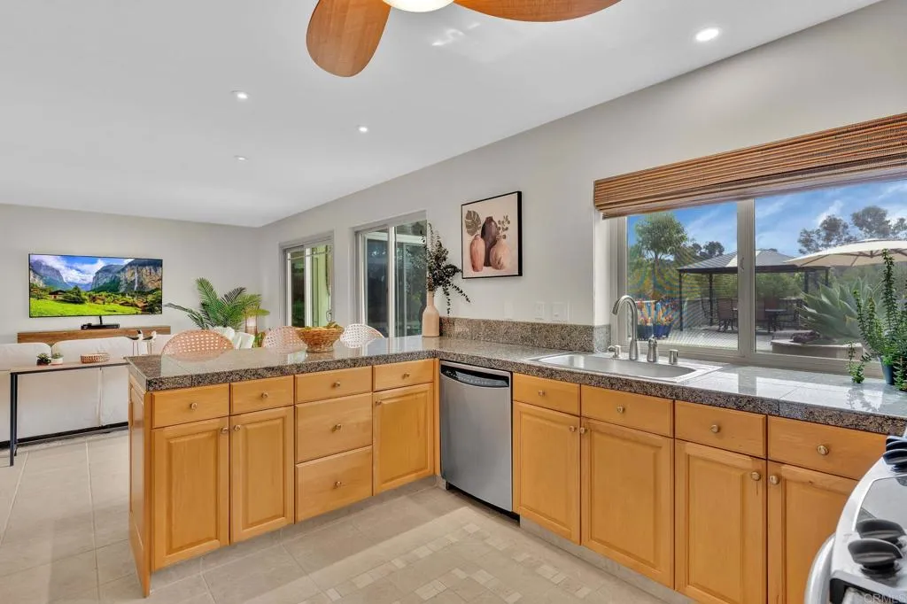 https://cdn.realtyfeed.com/cdn/127/306716498/278405a2298e1869be5ced53d6e651da.webp