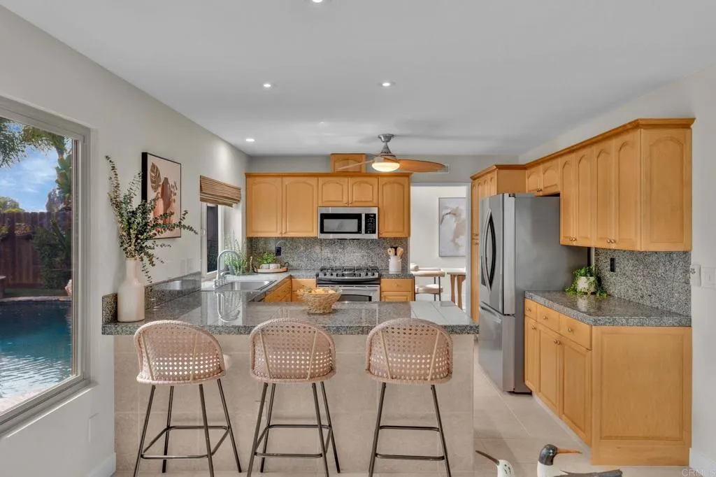 https://cdn.realtyfeed.com/cdn/127/306716498/2bb2e8cb10c3caec36168f239b4680a1.webp