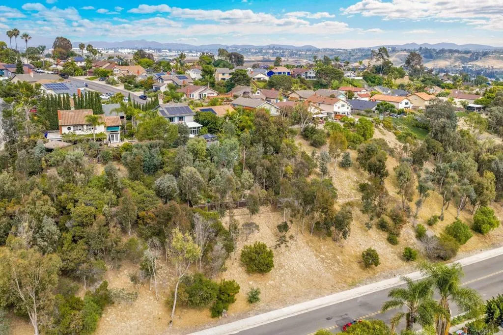 https://cdn.realtyfeed.com/cdn/127/306716498/341f248cf642dda7db8fadd8413729f2.webp