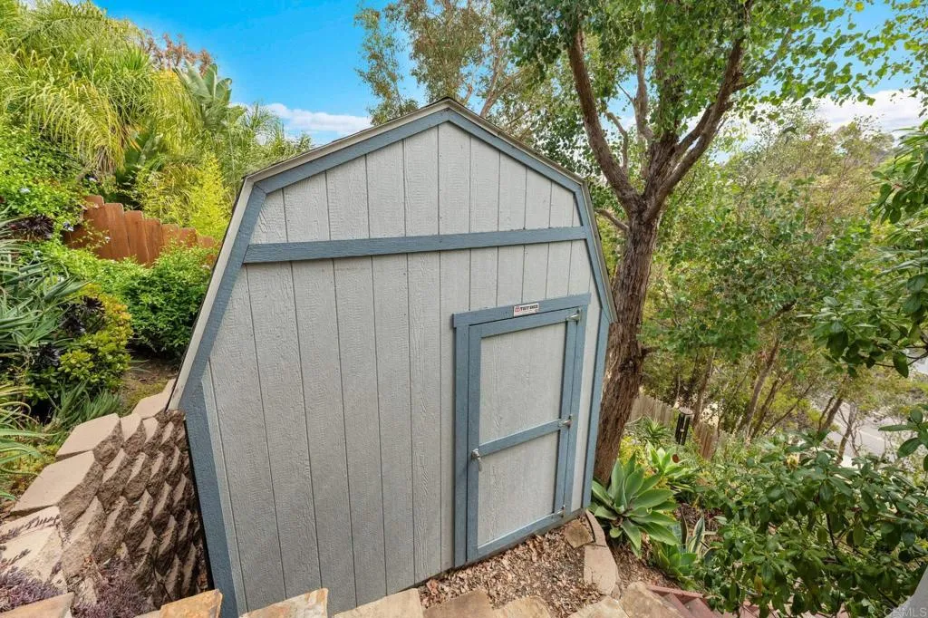 https://cdn.realtyfeed.com/cdn/127/306716498/399db46cad6f1f6f0de67145a3074c37.webp