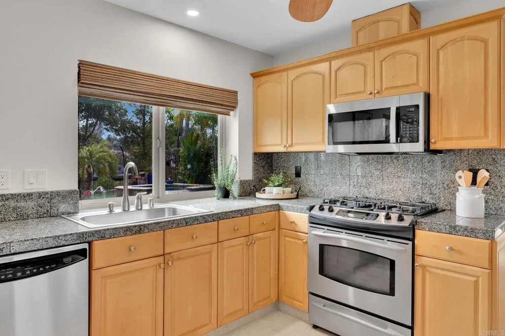 https://cdn.realtyfeed.com/cdn/127/306716498/4be3b4788c8acd3b0f9fd00d132e9f27.webp