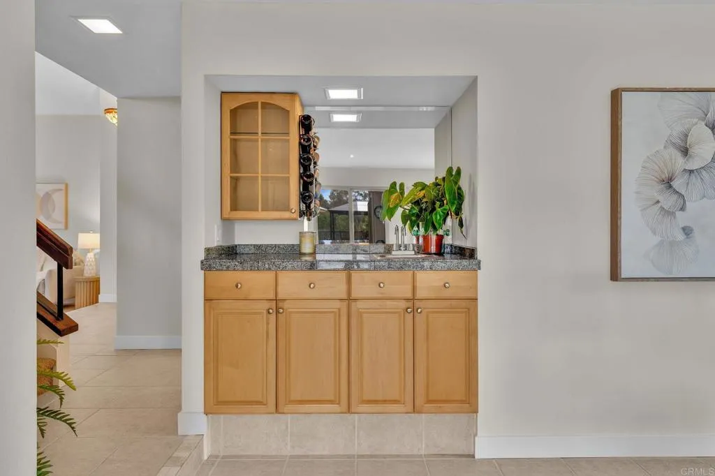 https://cdn.realtyfeed.com/cdn/127/306716498/6c4c6856ad0cfa6a5db82a98288003d8.webp