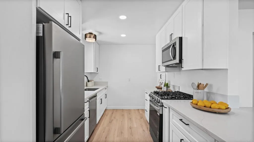 https://cdn.realtyfeed.com/cdn/127/306716547/01e02c0466808e528abbcc26da306f69.webp