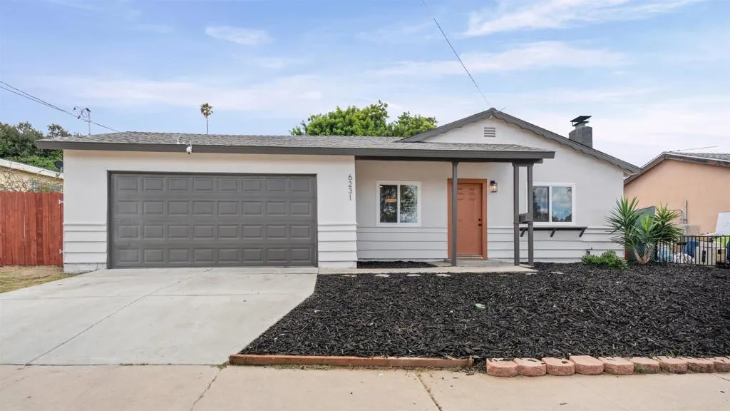 https://cdn.realtyfeed.com/cdn/127/306716547/8264a3485bc1cd78b061f4445d1bc9e5.webp