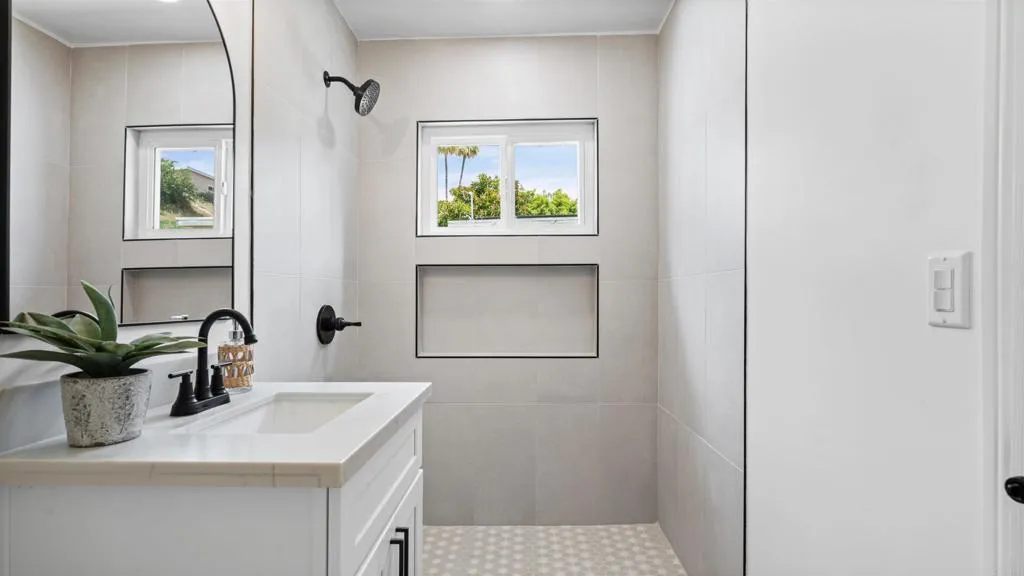 https://cdn.realtyfeed.com/cdn/127/306716547/f8b3c76347a5f17ece40a4cc994e50c1.webp