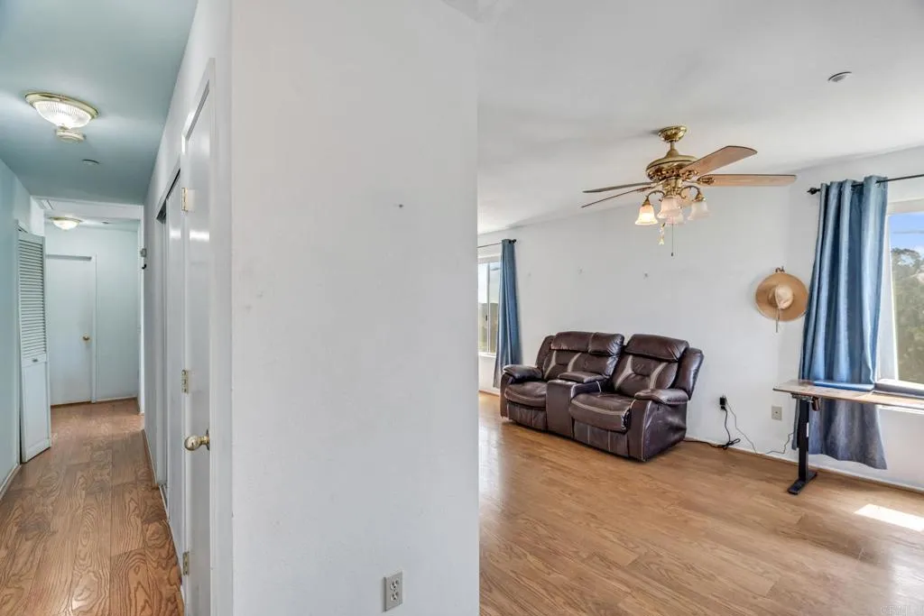 https://cdn.realtyfeed.com/cdn/127/306716550/7b826279e03355b82ef1fd5c9653fc00.webp