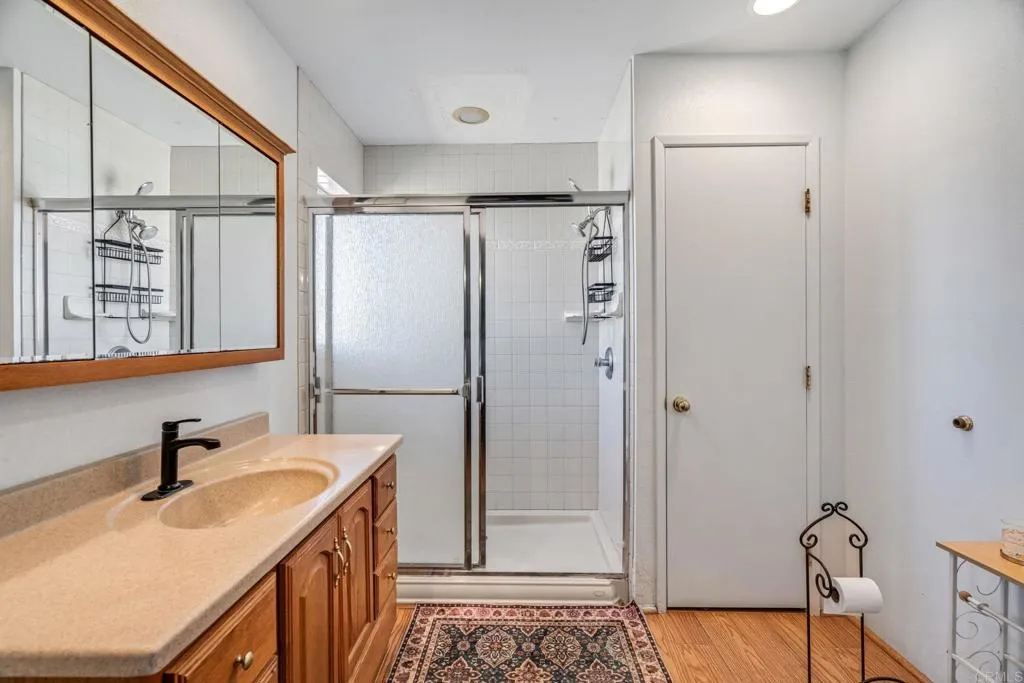 https://cdn.realtyfeed.com/cdn/127/306716550/d4152505361e94ab02985a0096e1ef87.webp
