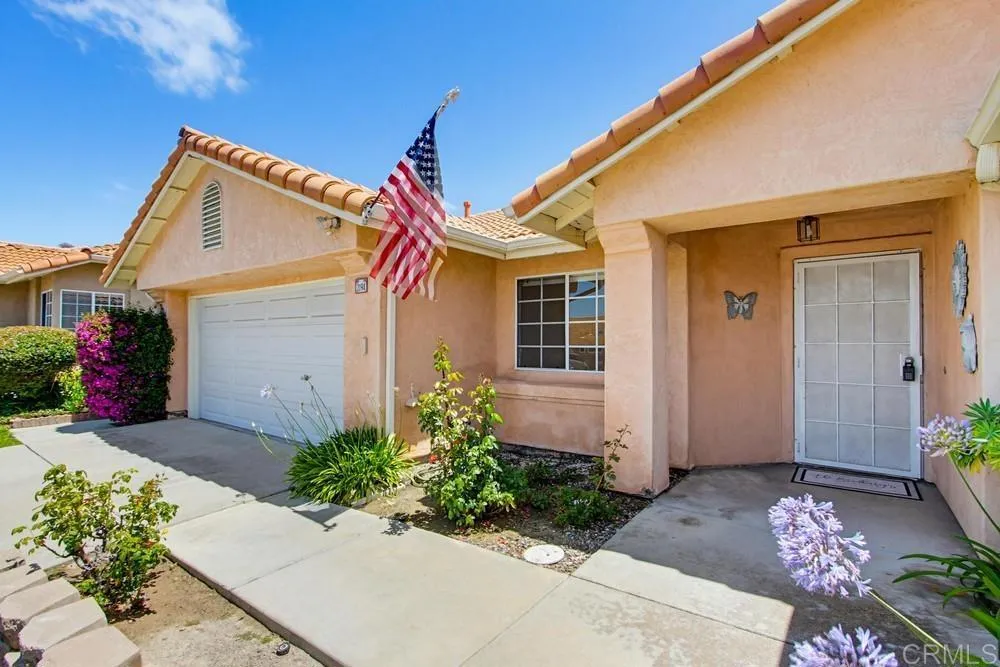 https://cdn.realtyfeed.com/cdn/127/306716604/330edfc15210e93ebb96d7124b24582f.webp