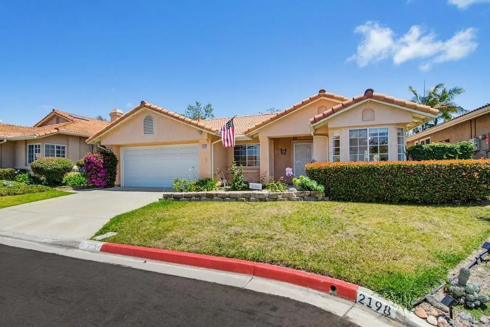 https://cdn.realtyfeed.com/cdn/127/306716604/62f8cdb86855554de0c354795bb6c598.webp