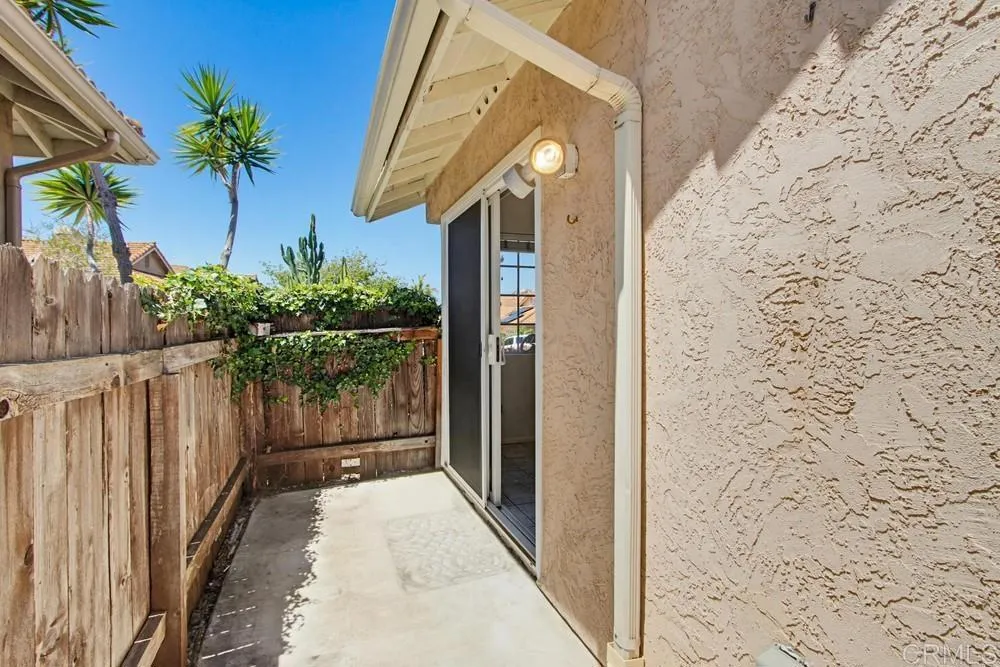 https://cdn.realtyfeed.com/cdn/127/306716604/657eee7b736f16f335d1db21dd877bb2.webp