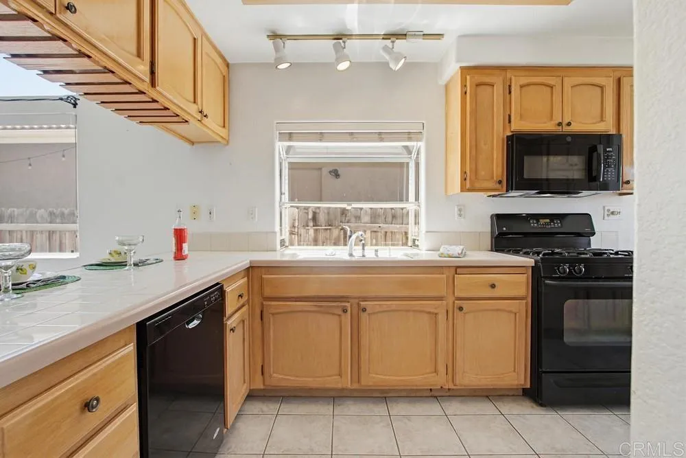 https://cdn.realtyfeed.com/cdn/127/306716604/9ba3b8218f76dec0e978ac8b48d47f15.webp