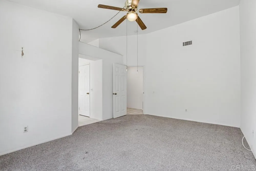 https://cdn.realtyfeed.com/cdn/127/306716604/d5812e9ed77399302e5924b3e7e219c6.webp