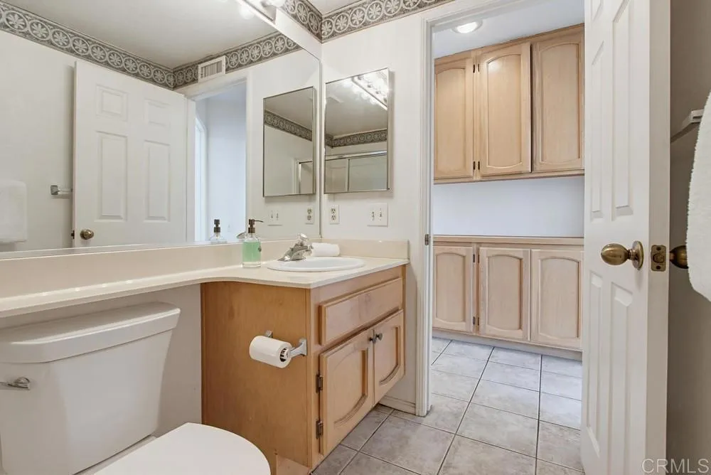 https://cdn.realtyfeed.com/cdn/127/306716604/eb02081becbfcbc839f31af129034b02.webp
