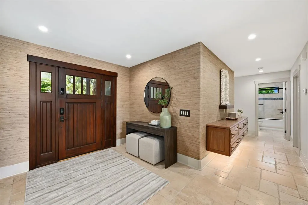 https://cdn.realtyfeed.com/cdn/127/306716615/e0fc8ba8d211b8a792e3d391a1aeac10.webp