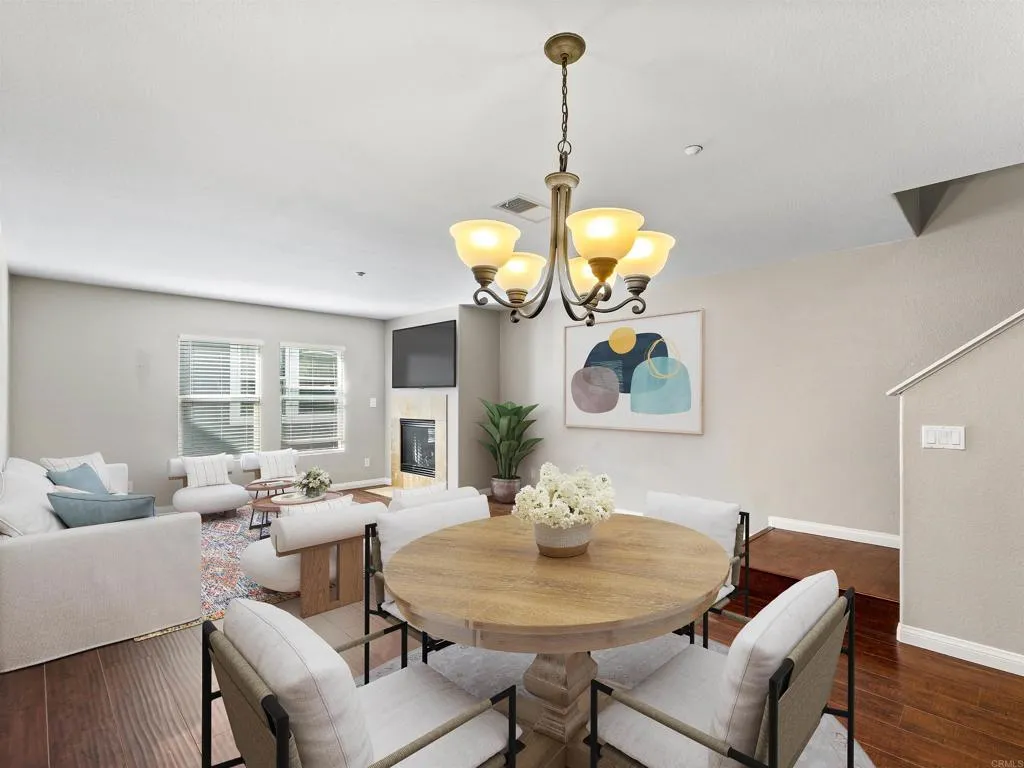 https://cdn.realtyfeed.com/cdn/127/306716616/141b63cdc964e09261d8dd4ea0d3859c.webp