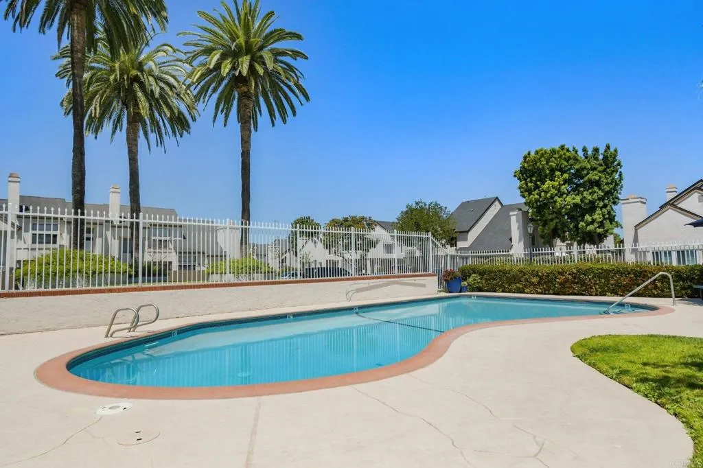 Photo #25: PTP2603624 Listing: Photo #25