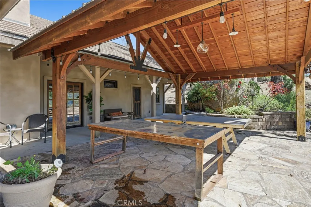 https://cdn.realtyfeed.com/cdn/127/306716650/6ac283ef98852e843402c27efe4689af.webp