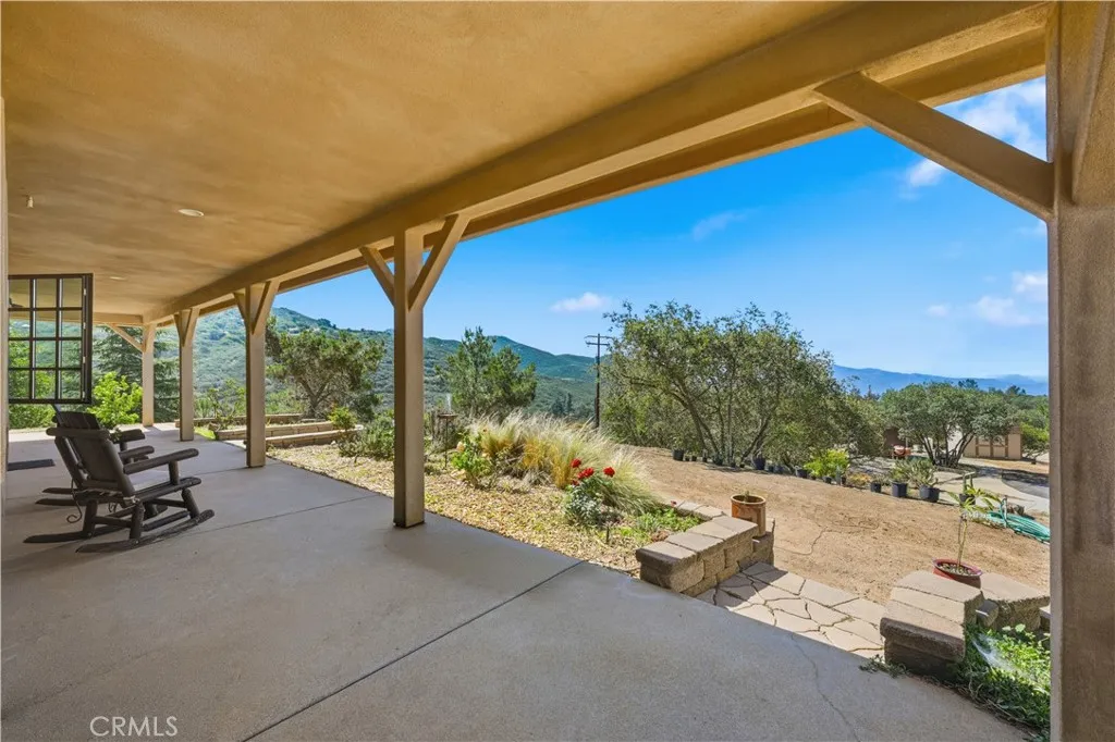 https://cdn.realtyfeed.com/cdn/127/306716650/702df5d8e2f26ae586141bbcd4a21253.webp