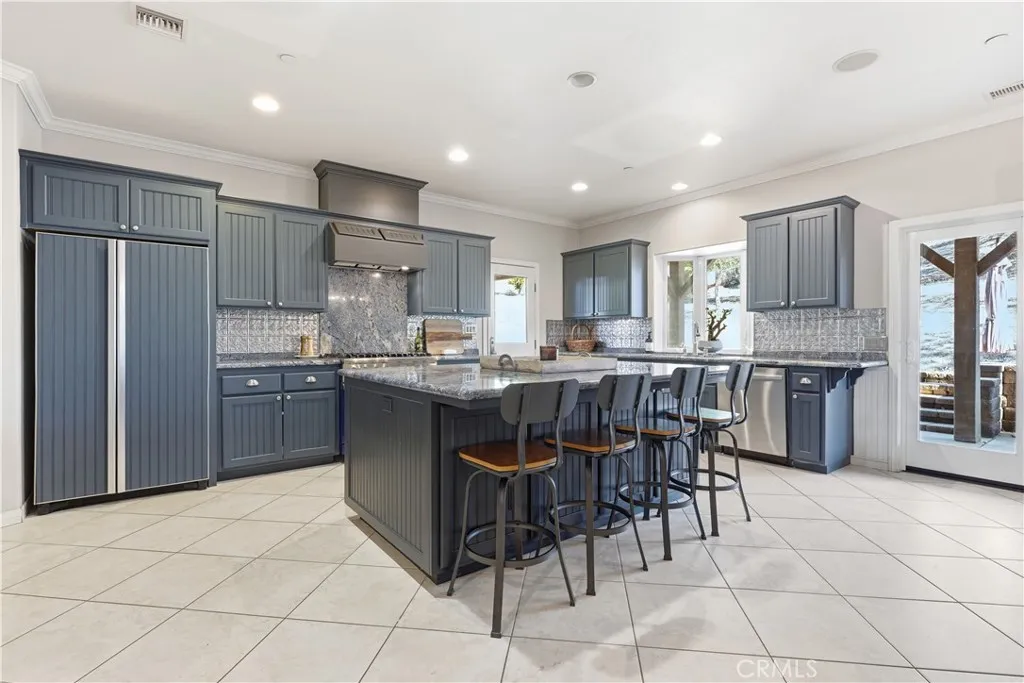 https://cdn.realtyfeed.com/cdn/127/306716650/7c06e4b9aa7d357ad0426189b2e429a7.webp