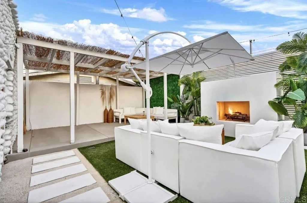 https://cdn.realtyfeed.com/cdn/127/306716667/080b71a34658f71cef38a52b71a9f7f4.webp