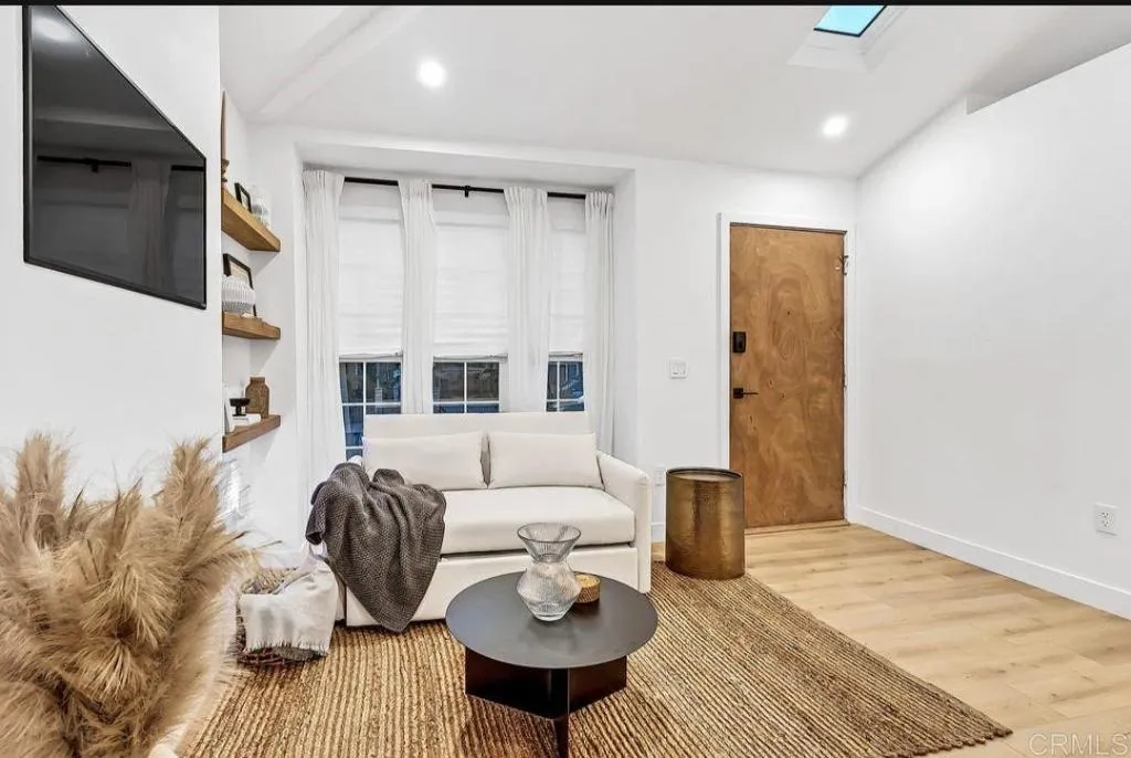 https://cdn.realtyfeed.com/cdn/127/306716667/b520db1688acdf39ff469139f7c69f59.webp