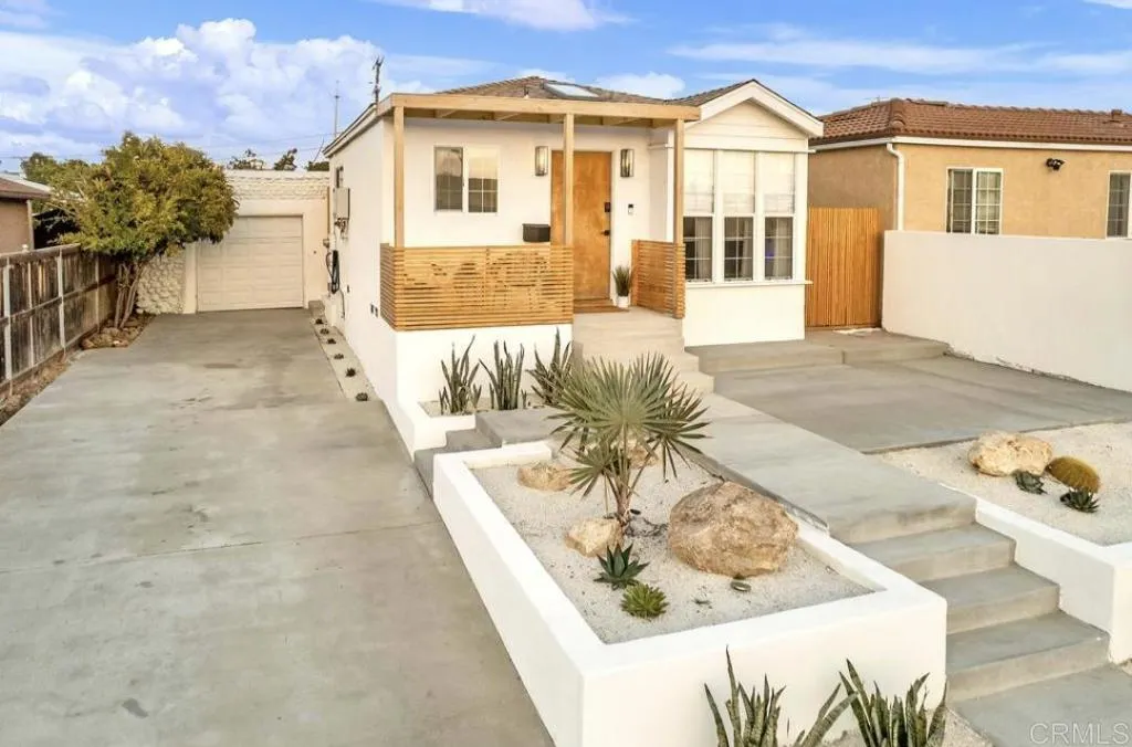 https://cdn.realtyfeed.com/cdn/127/306716667/bc6ae7d1ac943f8e8baae776496a0060.webp