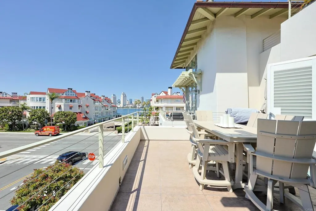 1220 1st Street Unit 303, Coronado, CA 92118 - Photo 3 of 73, Coronado, CA