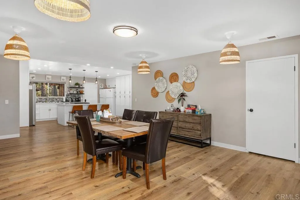 https://cdn.realtyfeed.com/cdn/127/306716768/3057e86a156297ad06b285837c160551.webp