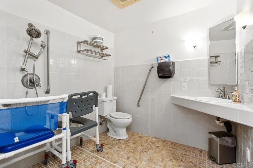 https://cdn.realtyfeed.com/cdn/127/306716768/8bab26c6e641747fcdf98bd1464545a6.webp