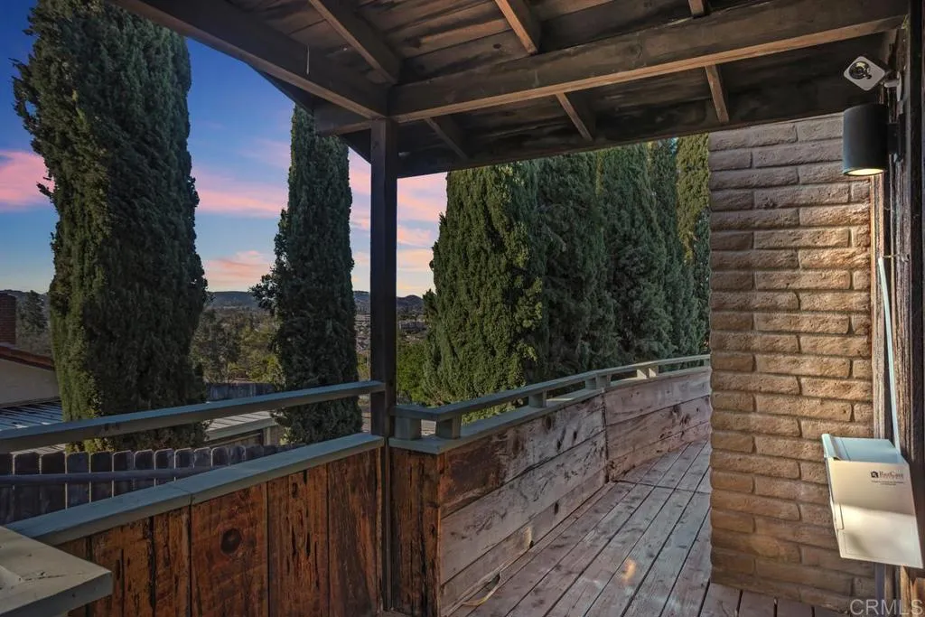 https://cdn.realtyfeed.com/cdn/127/306716768/c1c279e7d727405b61286a03d8c63697.webp