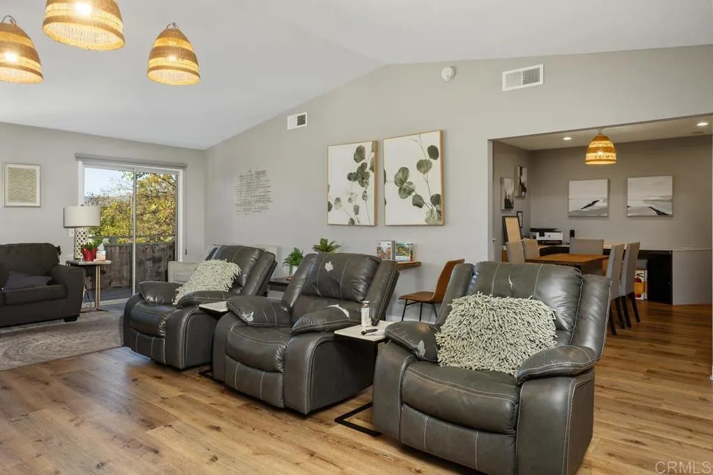 https://cdn.realtyfeed.com/cdn/127/306716768/c2ec190643f039722a5d5817962c1760.webp