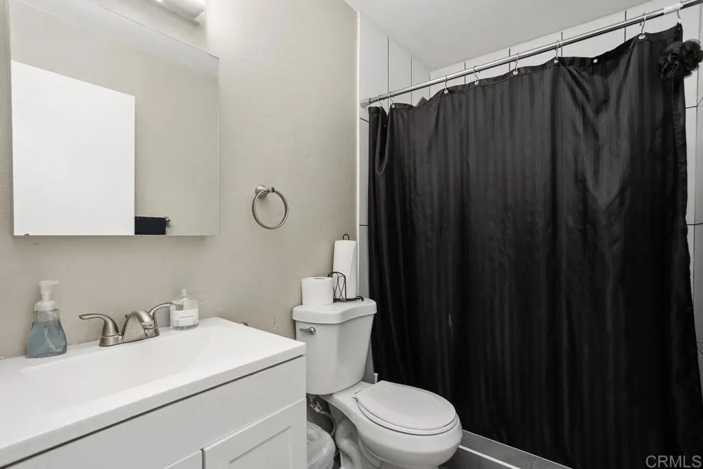 https://cdn.realtyfeed.com/cdn/127/306716768/df664b54da8949a3336847b9eedb434f.webp