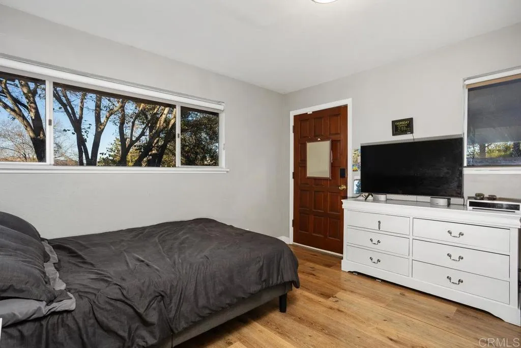 https://cdn.realtyfeed.com/cdn/127/306716768/f0cca457f84ee90766ba9418fb27c5fc.webp