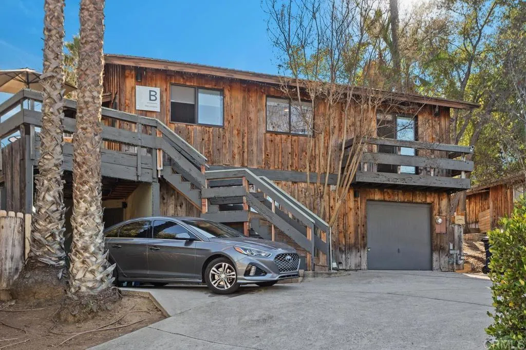 https://cdn.realtyfeed.com/cdn/127/306716768/fe9b5f6bb5e3366cf189dba43f9e61e7.webp