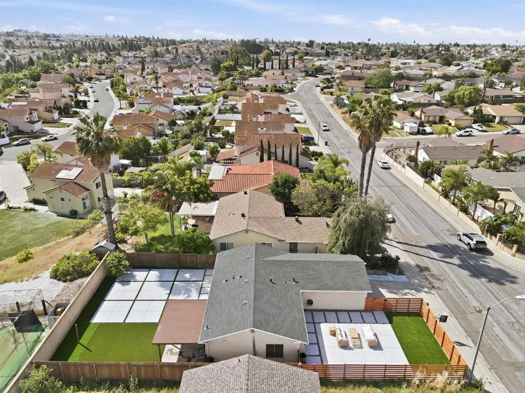 https://cdn.realtyfeed.com/cdn/127/306716796/654b8a78126cde1f711e3cd17c34e161.webp