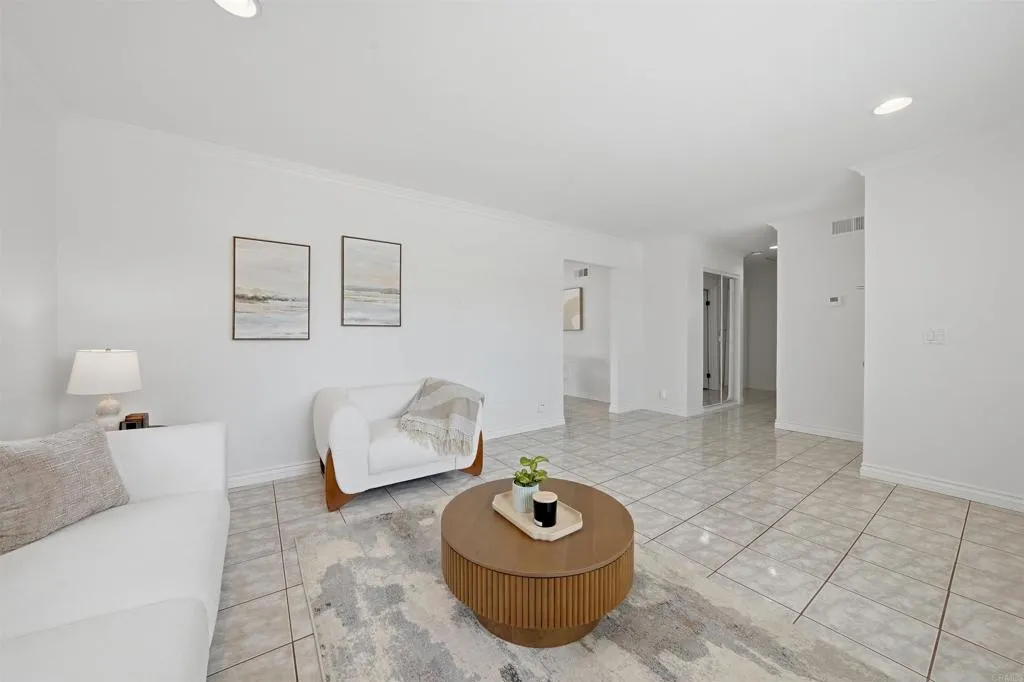 https://cdn.realtyfeed.com/cdn/127/306716796/c49bb7a56fa835c61adb86f480cc0a5f.webp