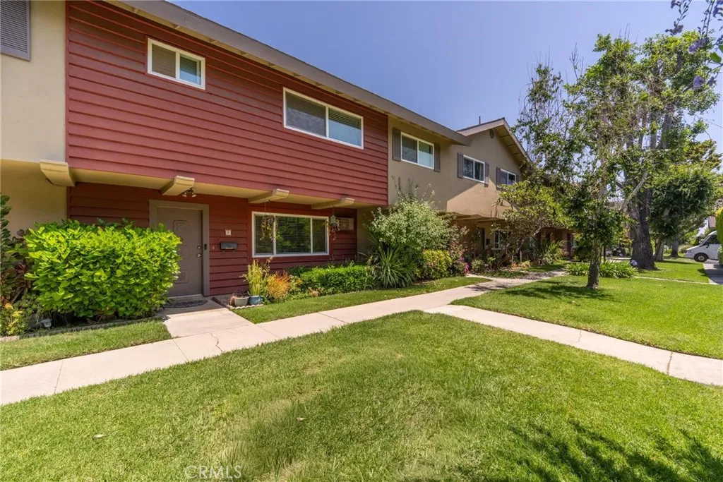 Tustin, CA 92780