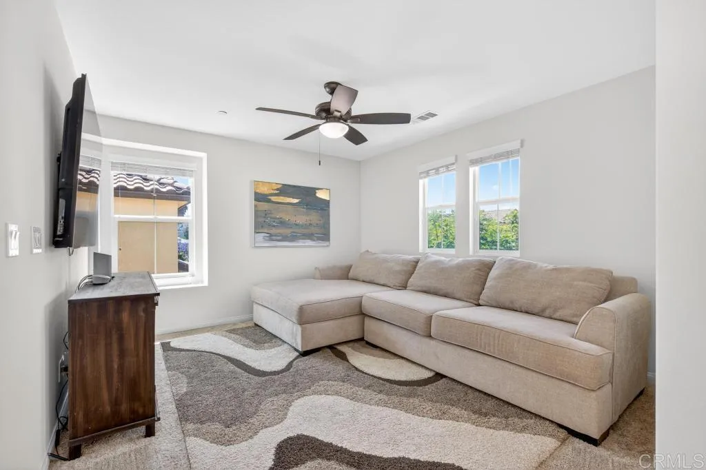 https://cdn.realtyfeed.com/cdn/127/306716827/0b44720cd6e5c4b33503d1abdc83a74d.webp