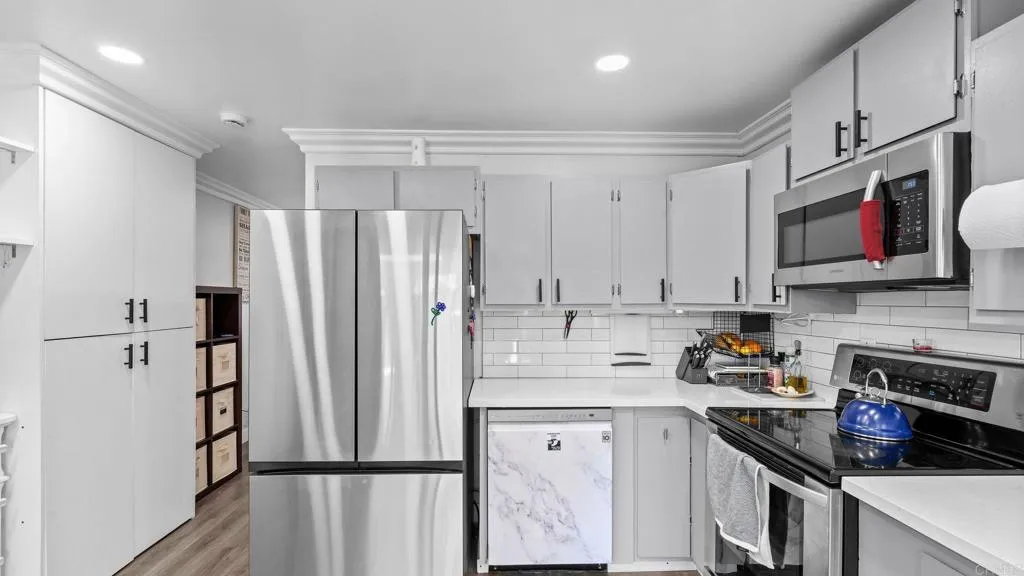 Photo #5: PTP2603636 Listing: Photo #5