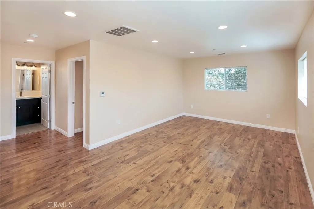 17134 Saticoy Street, Lake Balboa, CA 91406 - Photo 3 of 12, Lake Balboa, CA