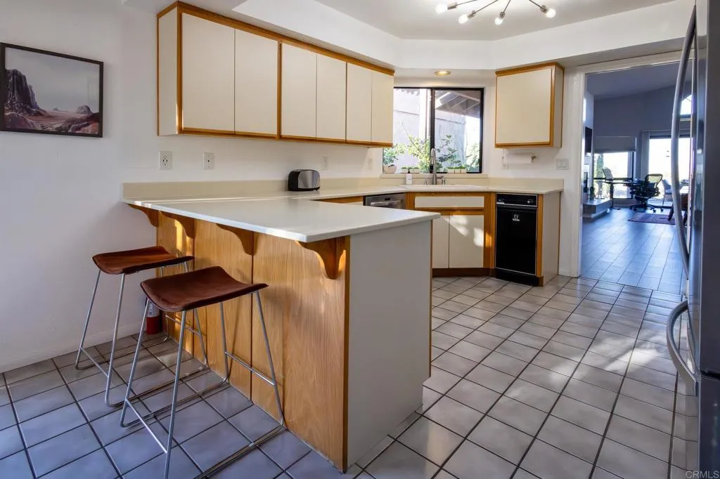 https://cdn.realtyfeed.com/cdn/127/306716916/a462a29161a31556aa435a9edaca9e02.webp