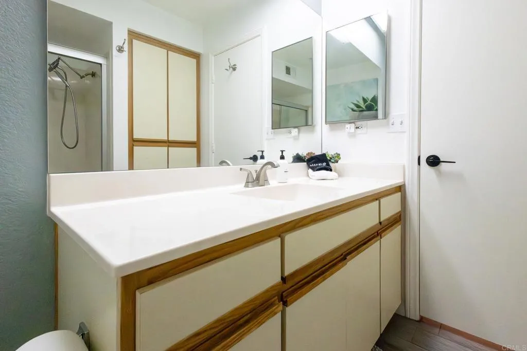 https://cdn.realtyfeed.com/cdn/127/306716916/e06a58c37a1f489a96d1651f78beb368.webp