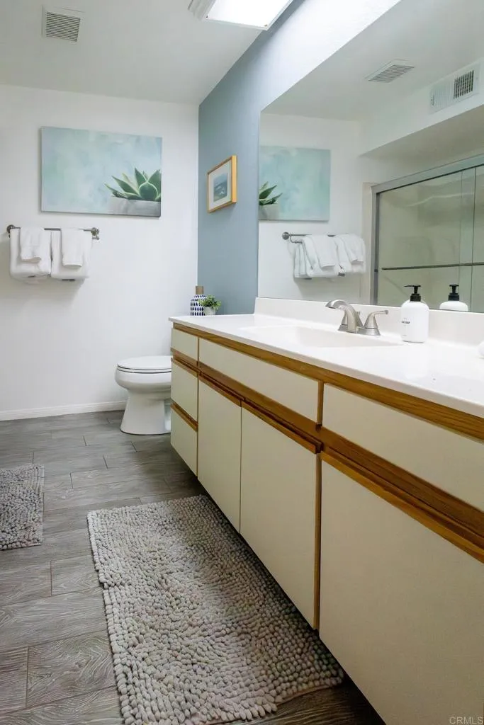 https://cdn.realtyfeed.com/cdn/127/306716916/e6564ac170e1403fffdb559115ea2c49.webp