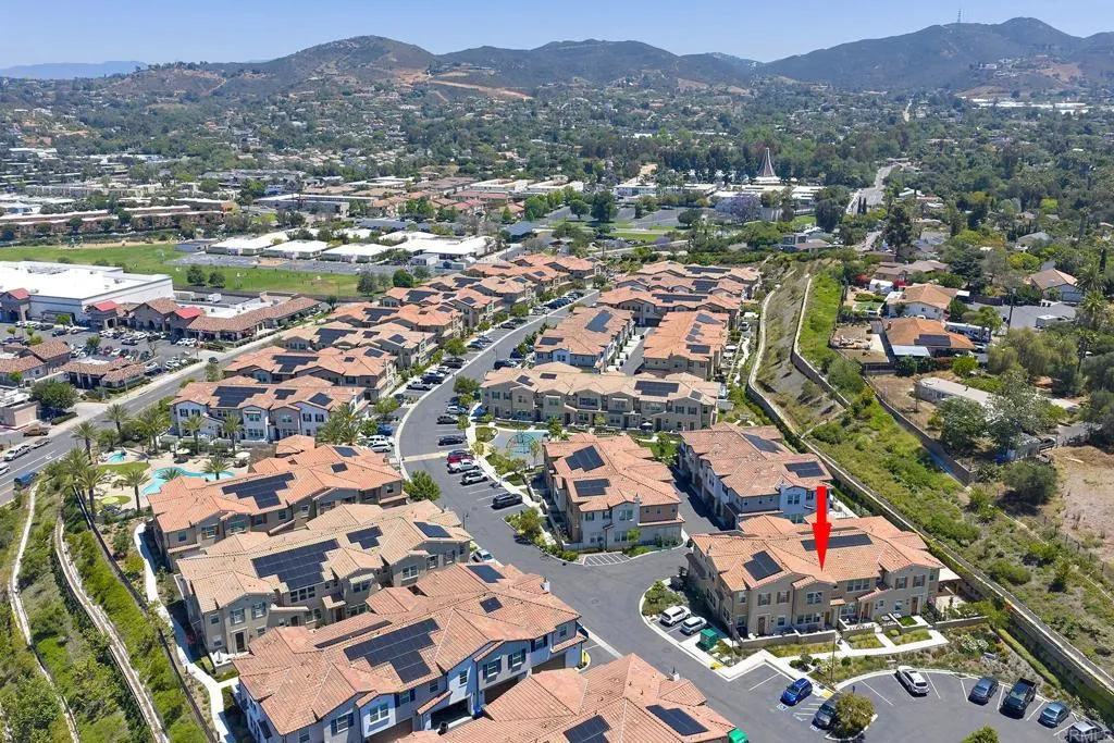 https://cdn.realtyfeed.com/cdn/127/306716921/01ee1ad943d0b5979dd2dbdbda480feb.webp
