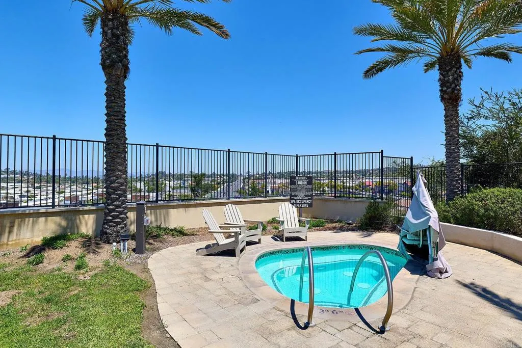 https://cdn.realtyfeed.com/cdn/127/306716921/1c1cbc62538f38499228c9276bc58bd9.webp