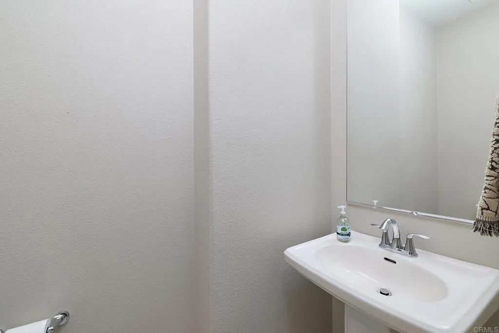 https://cdn.realtyfeed.com/cdn/127/306716921/1c981064d1b39616a694ed7b3840773d.webp