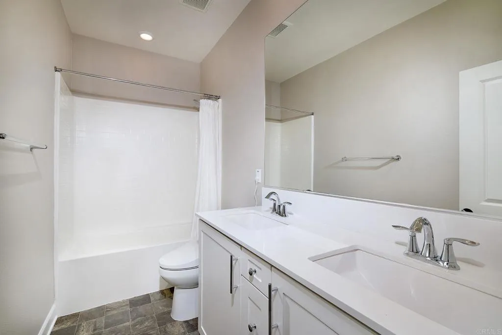 https://cdn.realtyfeed.com/cdn/127/306716921/25338eb8b2307faac8bb4c61f97cebf6.webp