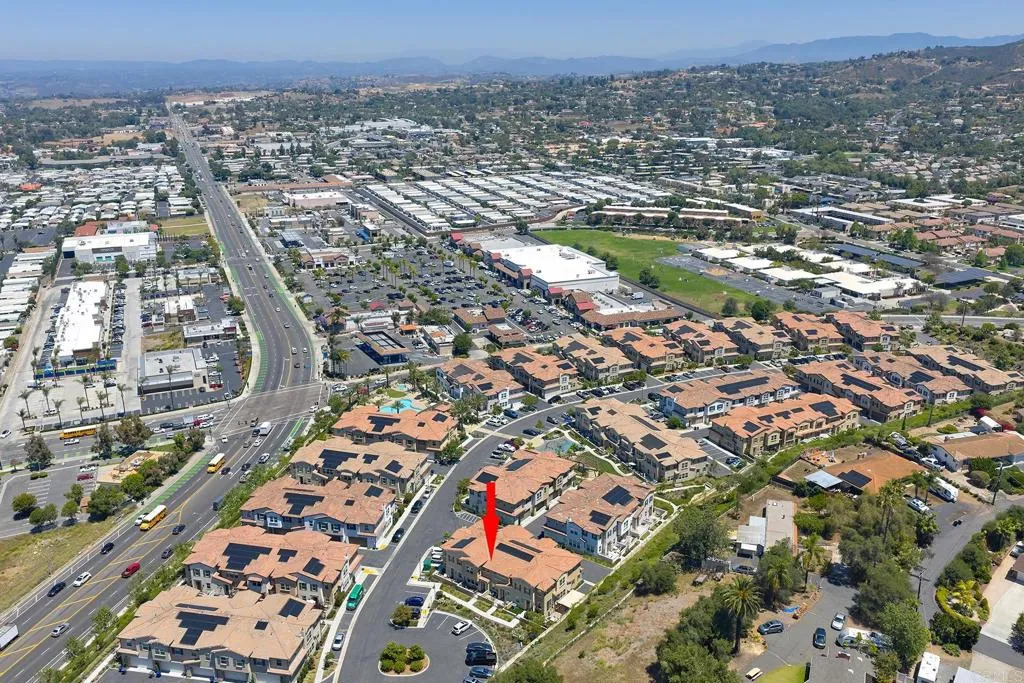 https://cdn.realtyfeed.com/cdn/127/306716921/85bc8ee9b80b1bb2268e3e7057527a77.webp
