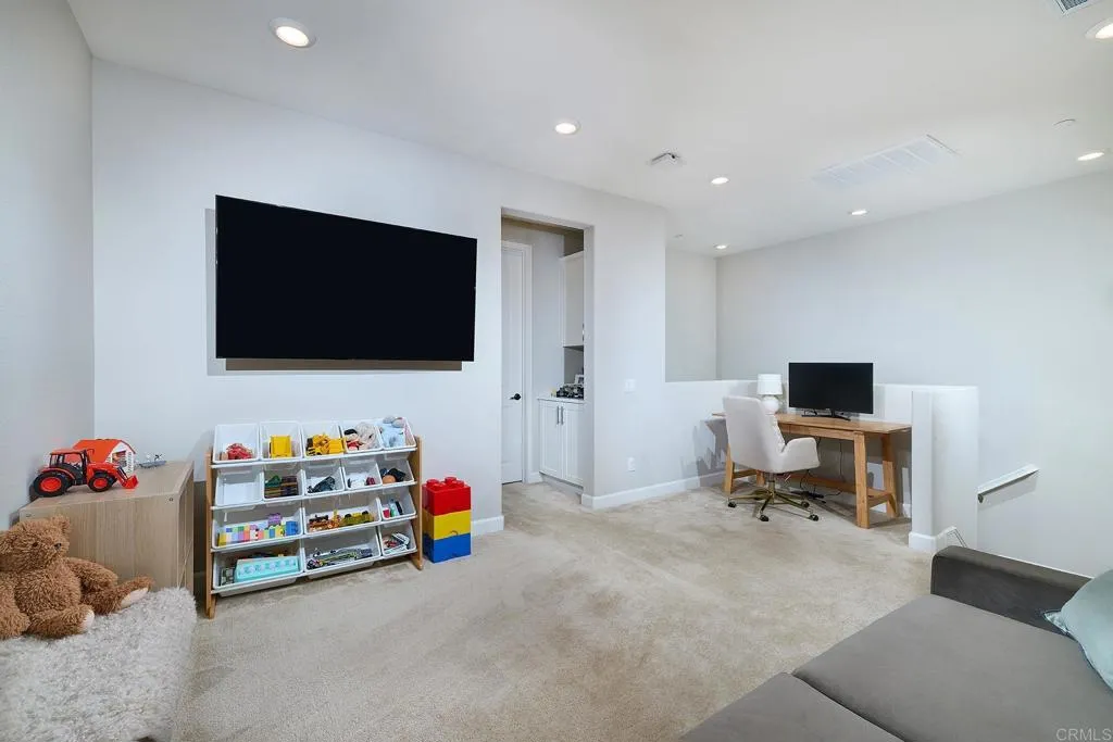 https://cdn.realtyfeed.com/cdn/127/306716921/95f62901077874de562e3863b6c80337.webp